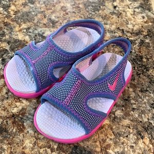 Nike water shoes for girls